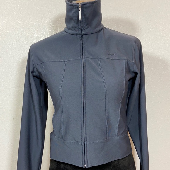 [NIKE] Dri Fit Charcoal Crop Zip up Jacket - Picture 3 of 8